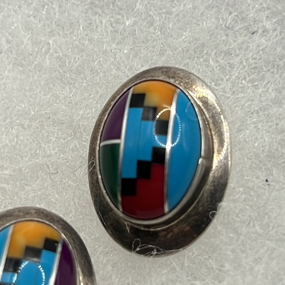 SOUTHWESTERN MULTI STONE INLAY STERLING SILVER POST EARRINGS - Picture 4 of 7